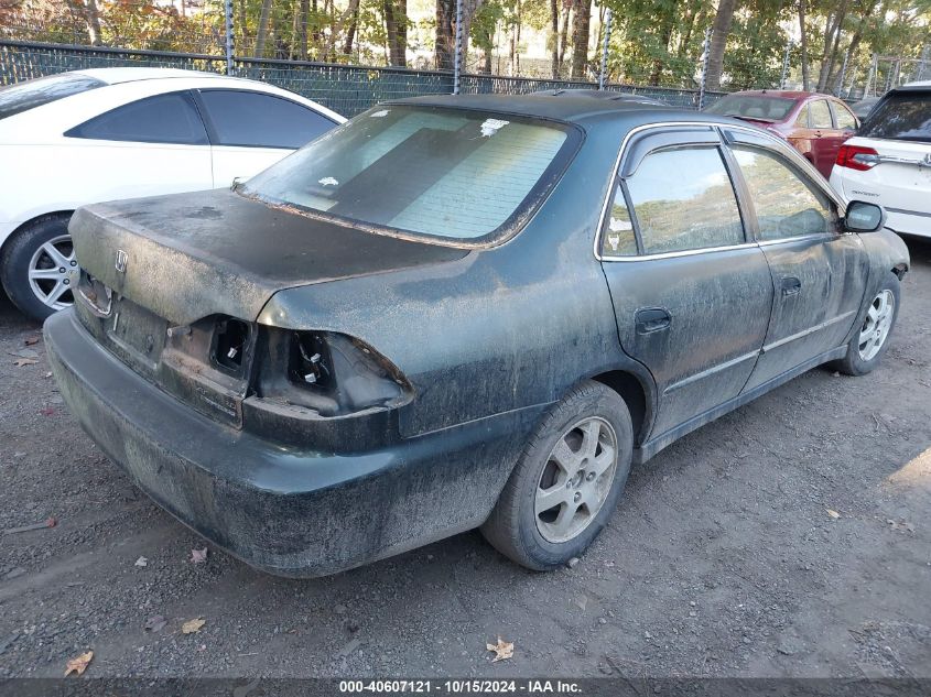 2000 Honda Accord 2.3 Se VIN: 1HGCG6695YA139923 Lot: 40607121