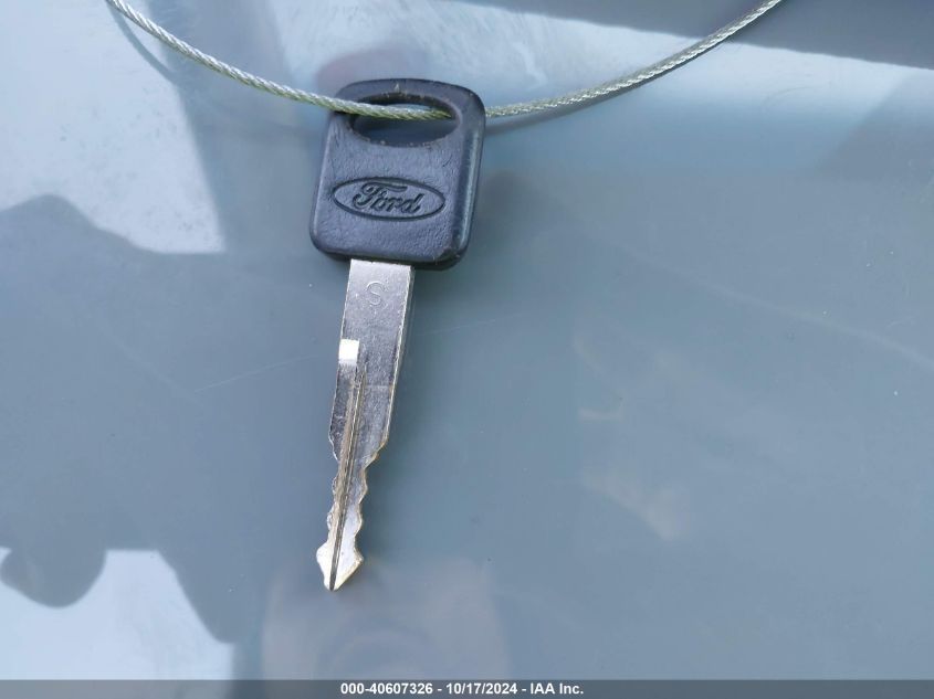 2007 Ford Crown Victoria Police/Police Interceptor VIN: 2FAFP71W67X121571 Lot: 40607326