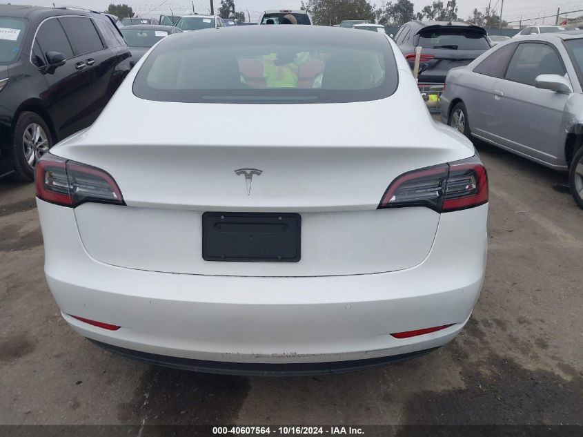 2022 Tesla Model 3 Rear-Wheel Drive VIN: 5YJ3E1EA8NF332332 Lot: 40607564