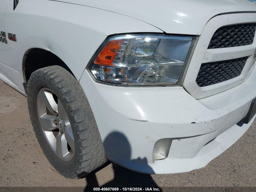 2015 Ram 1500 Express VIN: 1C6RR7FT8FS695100 Lot: 40607669