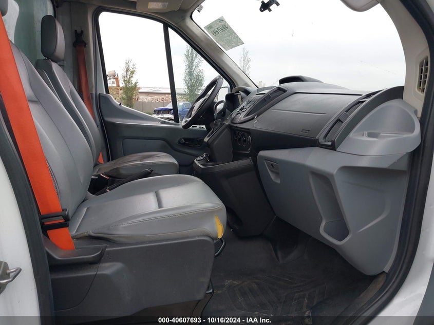 VIN 1FDBW5ZM0JKA36492 2018 FORD TRANSIT-350 CAB
