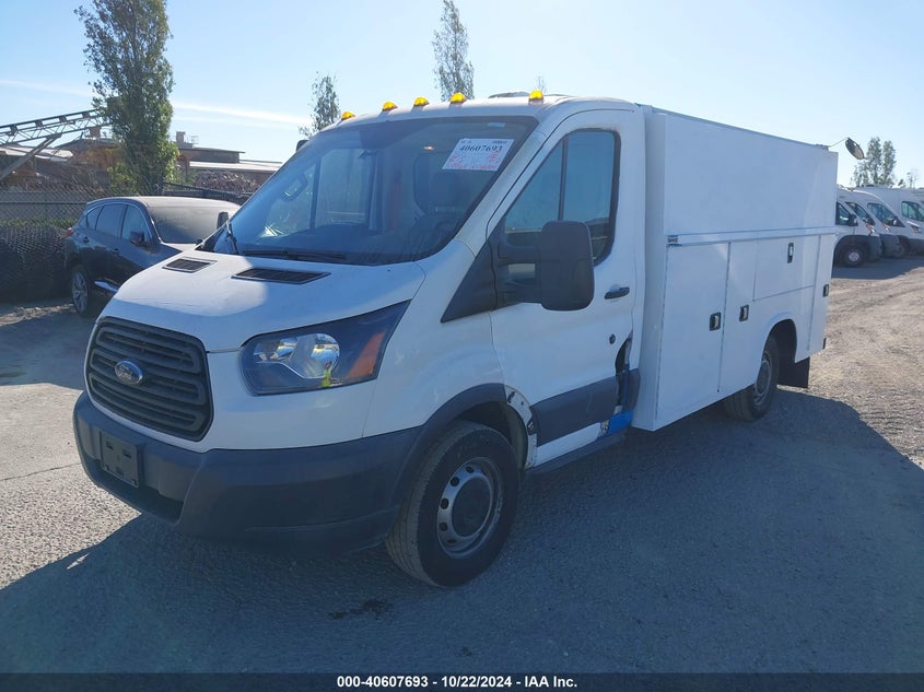 VIN 1FDBW5ZM0JKA36492 2018 FORD TRANSIT-350 CAB