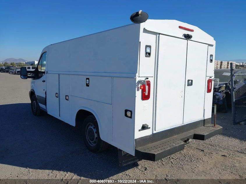 VIN 1FDBW5ZM0JKA36492 2018 FORD TRANSIT-350 CAB