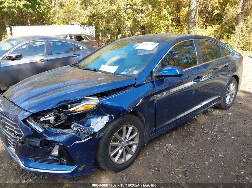 VIN 5NPE24AF6KH806781 2019 HYUNDAI SONATA SE