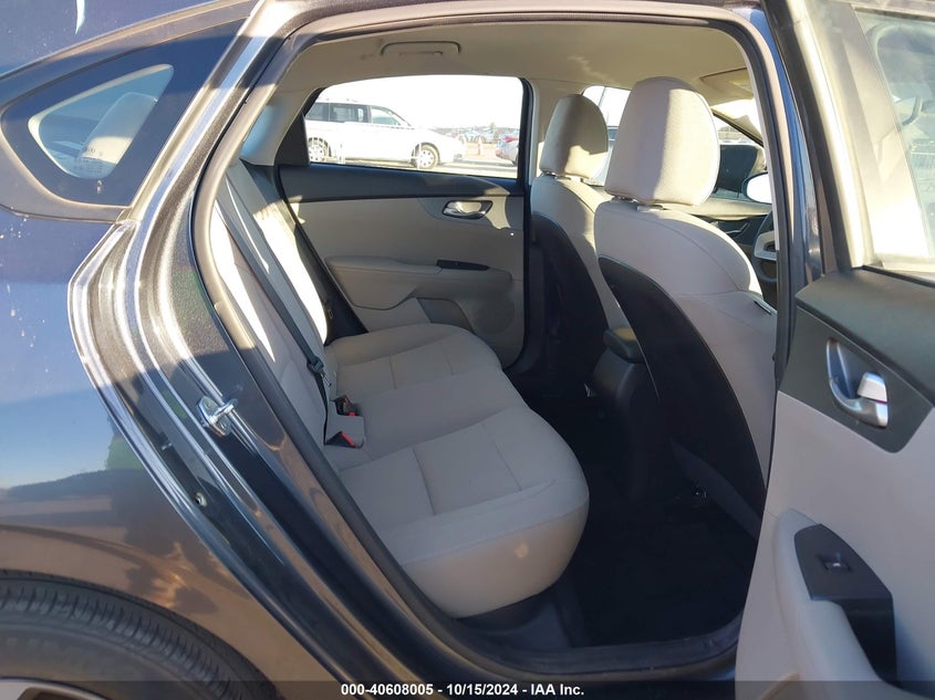 2021 KIA FORTE LXS - 3KPF24AD6ME297589