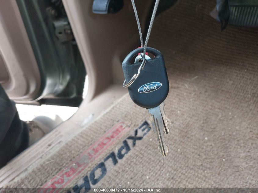 2002 Ford Explorer Sport Trac VIN: 1FMZU67E02UB40105 Lot: 40608472