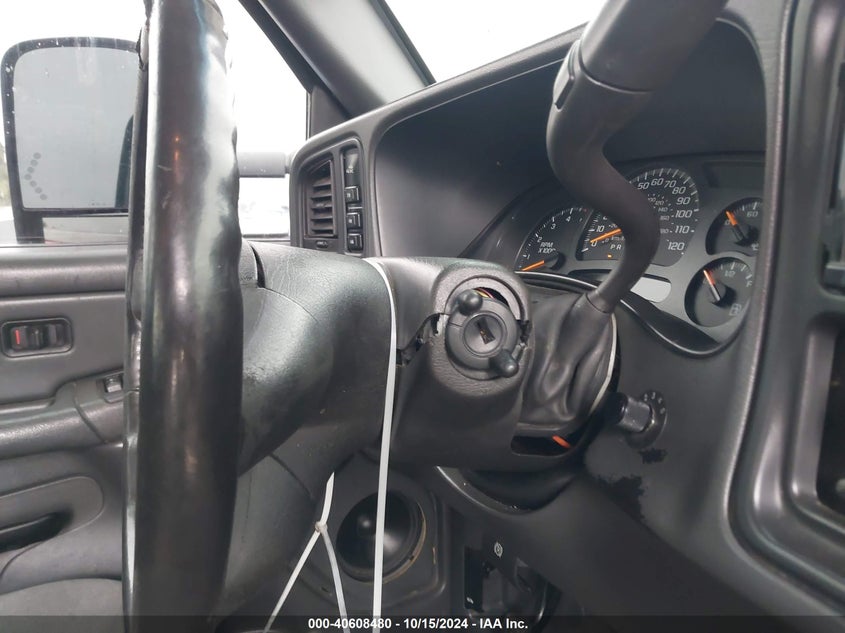 2007 CHEVROLET SILVERADO 2500HD CLASSIC VIN: 1GCHK23D57F181207