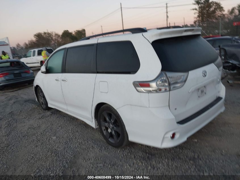 VIN 5TDXK3DC6GS718898 2016 Toyota Sienna, SE no.3