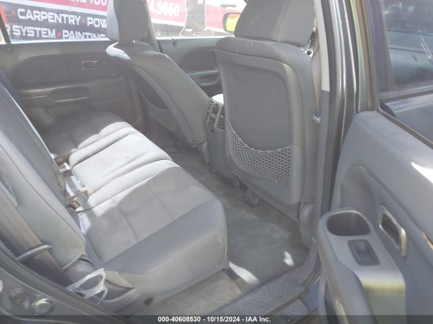 2006 Honda Pilot Lx VIN: 2HKYF18146H555579 Lot: 40608530