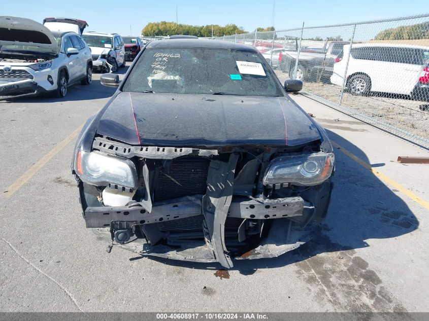 VIN 2C3CCABG2DH735945 2013 Chrysler 300, 300S no.13