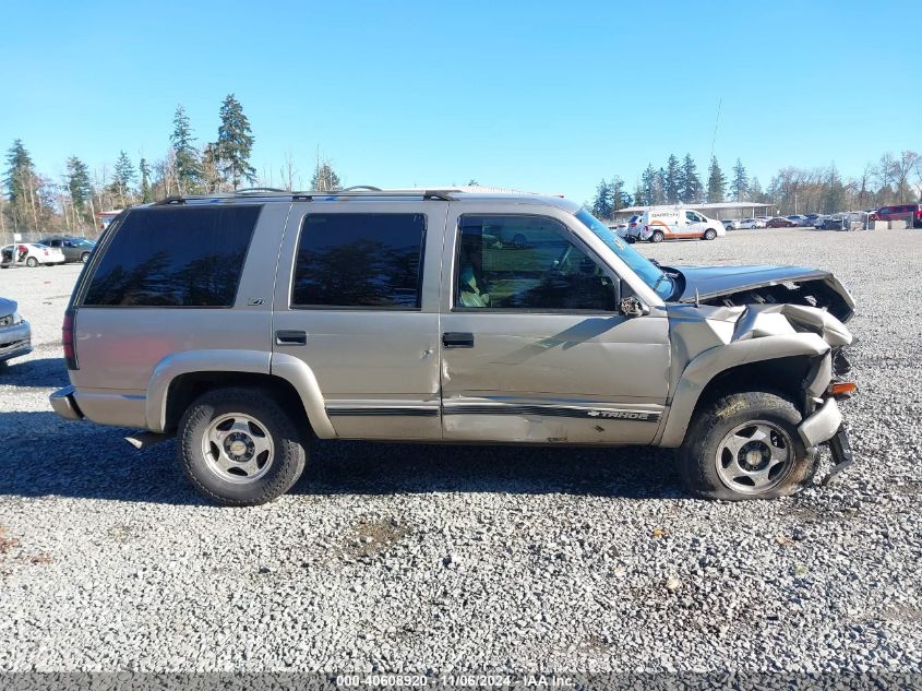 2000 Chevrolet Tahoe Z71 VIN: 1GNEK13R3YR187393 Lot: 40608920