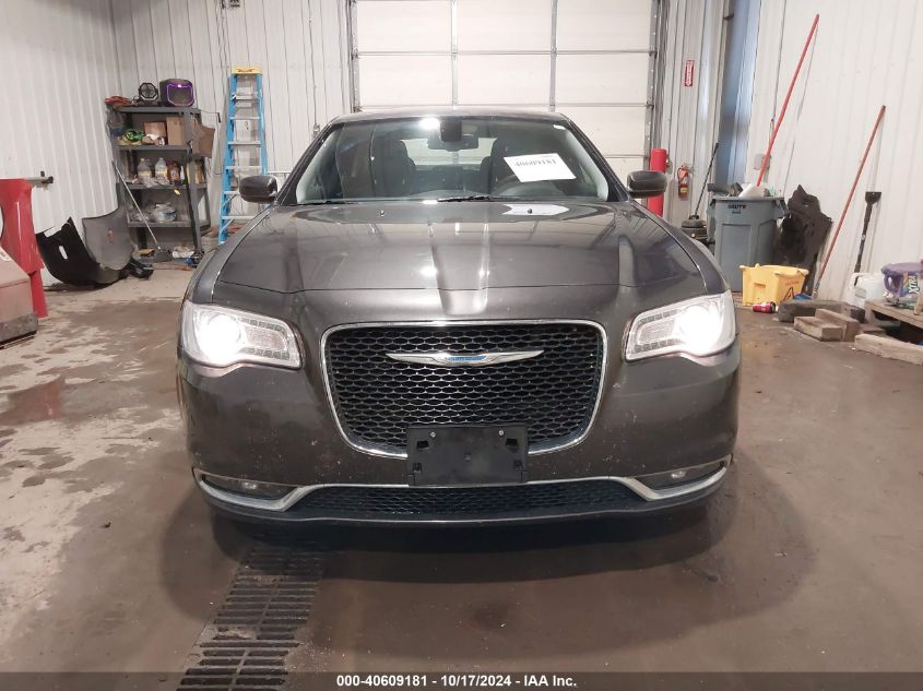 2015 Chrysler 300 Limited VIN: 2C3CCARG8FH757120 Lot: 40609181