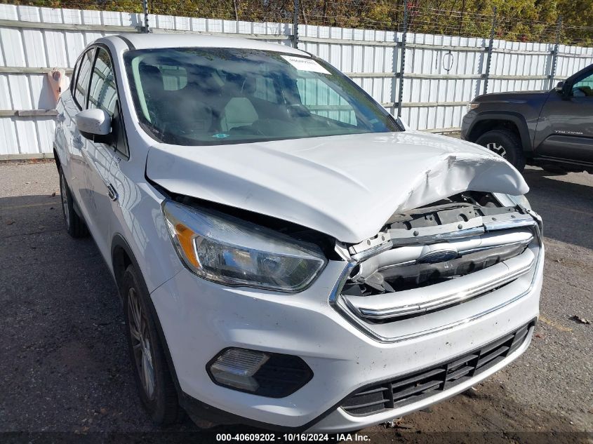 2017 Ford Escape Se VIN: 1FMCU9GD2HUD82594 Lot: 40609202