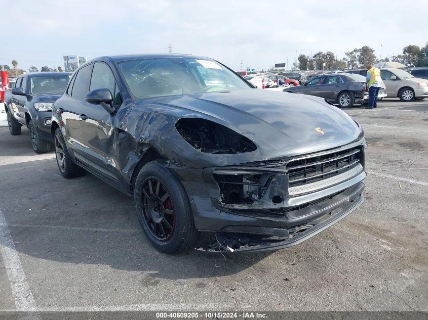 VIN WP1AA2A54NLB00517 2022 Porsche Macan no.1