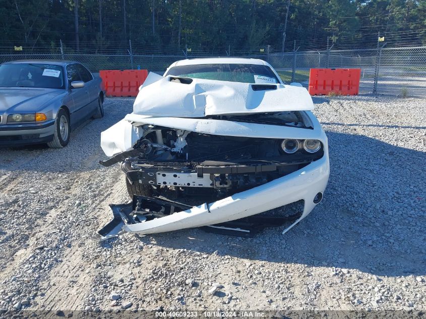 2018 Dodge Challenger Sxt Plus VIN: 2C3CDZAG1JH259213 Lot: 40609233