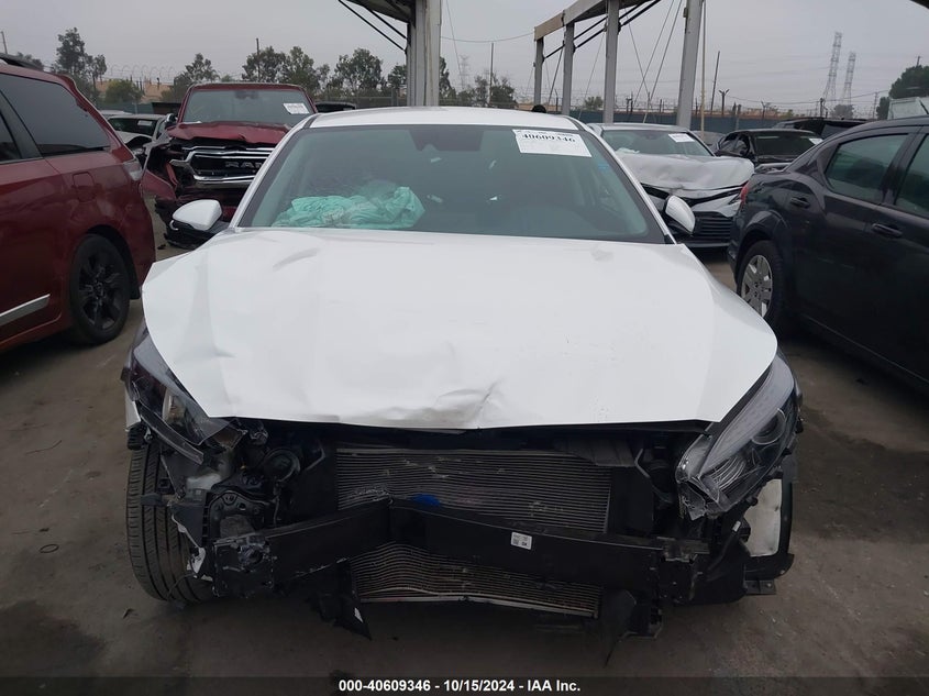 VIN 3KPF24AD6PE655441 2023 KIA FORTE LXS