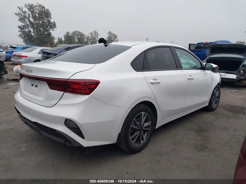 VIN 3KPF24AD6PE655441 2023 KIA FORTE LXS
