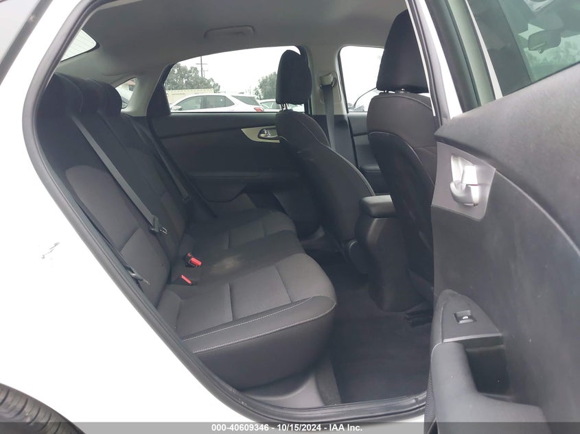 VIN 3KPF24AD6PE655441 2023 KIA FORTE LXS