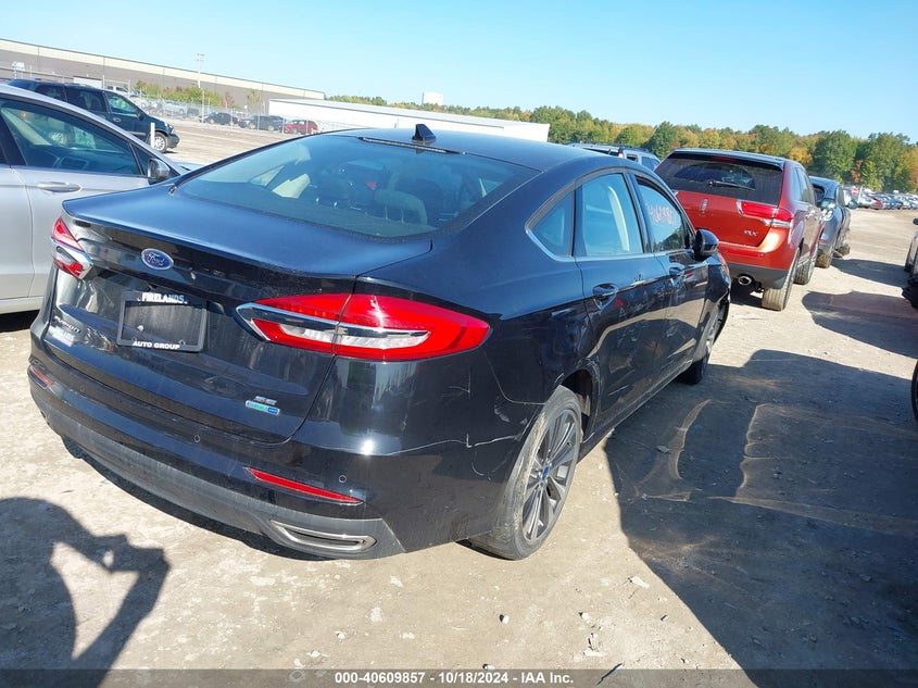 VIN 3FA6P0T96LR198058 2020 FORD FUSION SE