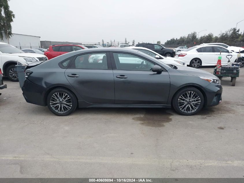 2022 Kia Forte Gt-Line VIN: 3KPF54AD3NE457632 Lot: 40609894