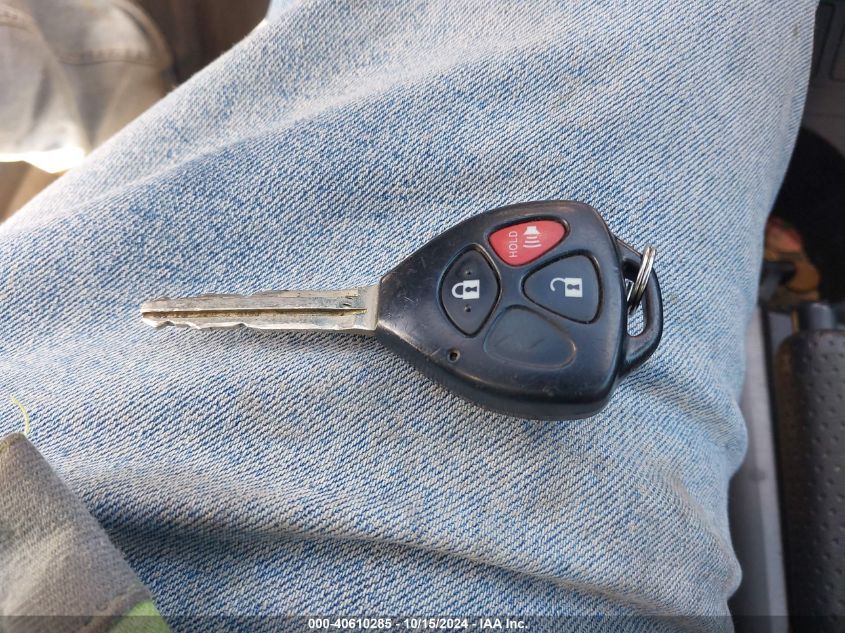 2007 Toyota Rav4 Limited VIN: JTMBD31V775116351 Lot: 40610285