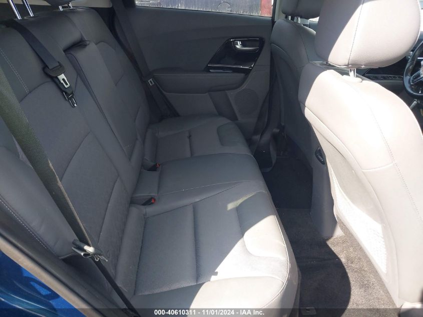 VIN KNDCC3LCXH5047868 2017 KIA NIRO EX