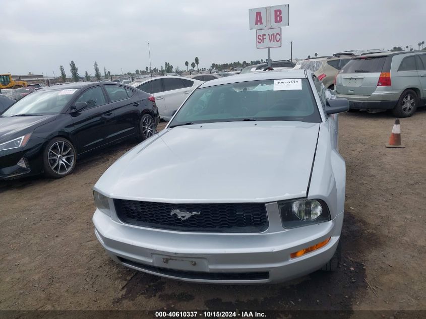 2005 Ford Mustang V6 Deluxe/V6 Premium VIN: 1ZVFT80N355159632 Lot: 40610337