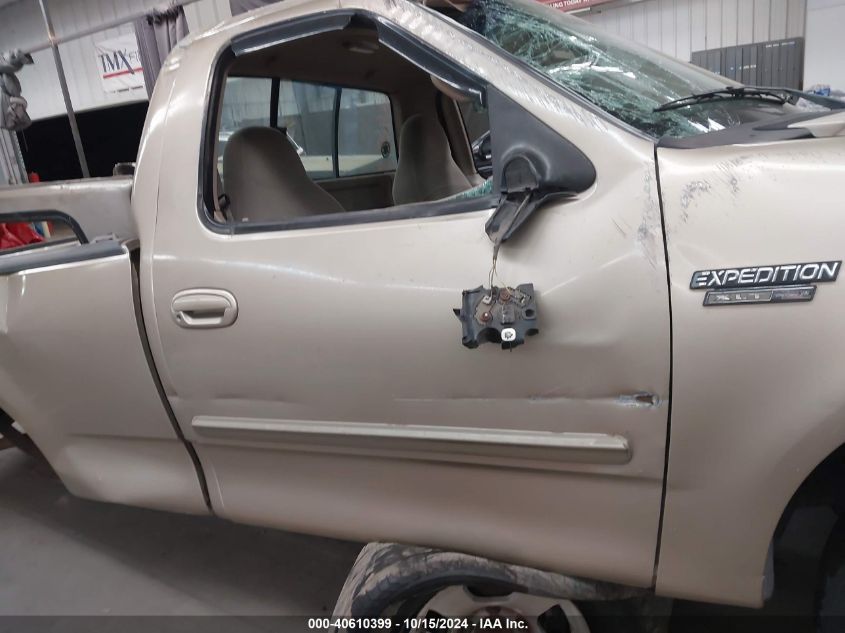 2000 Ford F-150 Work Series/Xl/Xlt VIN: 1FTZF1729YNA08325 Lot: 40610399