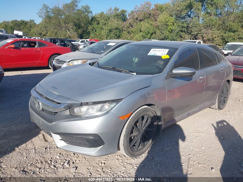 VIN 2HGFC2F51HH522810 2017 HONDA CIVIC LX