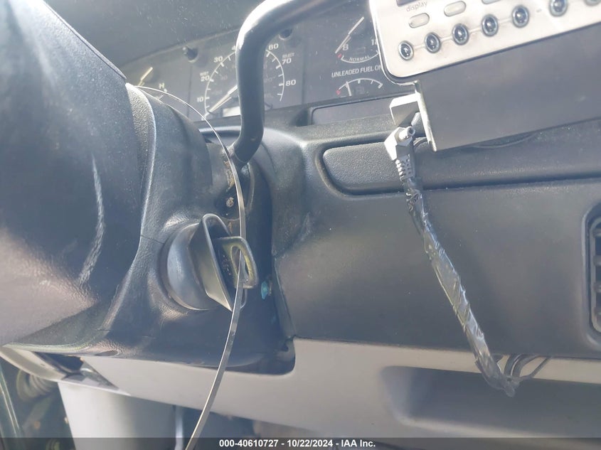 1996 Ford F250 VIN: 2FTHF25HXTCA31040 Lot: 40610727