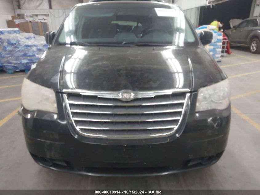 2010 Chrysler Town & Country Touring Plus VIN: 2A4RR8DX7AR387795 Lot: 40610914