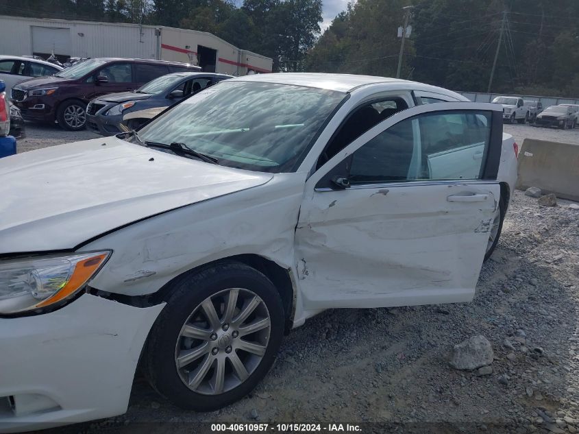 2012 Chrysler 200 Touring VIN: 1C3CCBBB0CN104255 Lot: 40610957