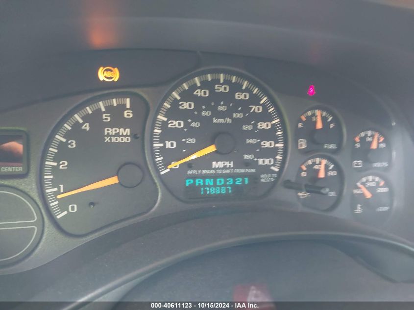 2001 Chevrolet Silverado 1500 Ls VIN: 2GCEC19V711253324 Lot: 40611123