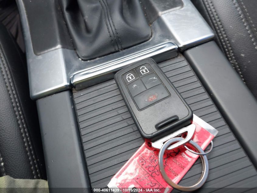 2016 Volvo Xc60 T5 VIN: YV4612RJ2G2852098 Lot: 40611439