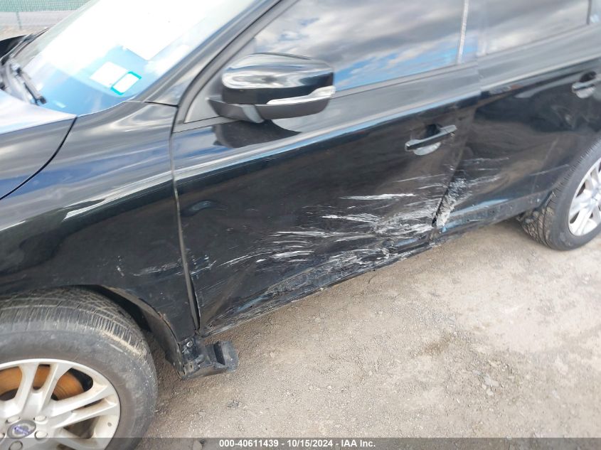 2016 Volvo Xc60 T5 VIN: YV4612RJ2G2852098 Lot: 40611439