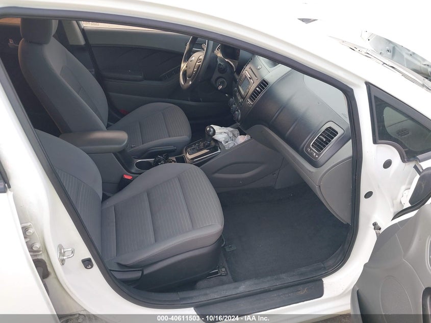 2018 KIA FORTE LX - 3KPFK4A73JE271697