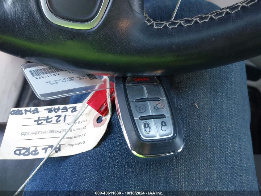 2022 Chrysler Pacifica Hybrid Touring L VIN: 2C4RC1L7XNR137098 Lot: 40611638