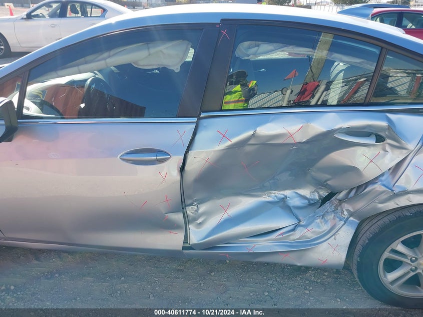 2017 CHEVROLET CRUZE LT AUTO - 1G1BE5SM2H7150128