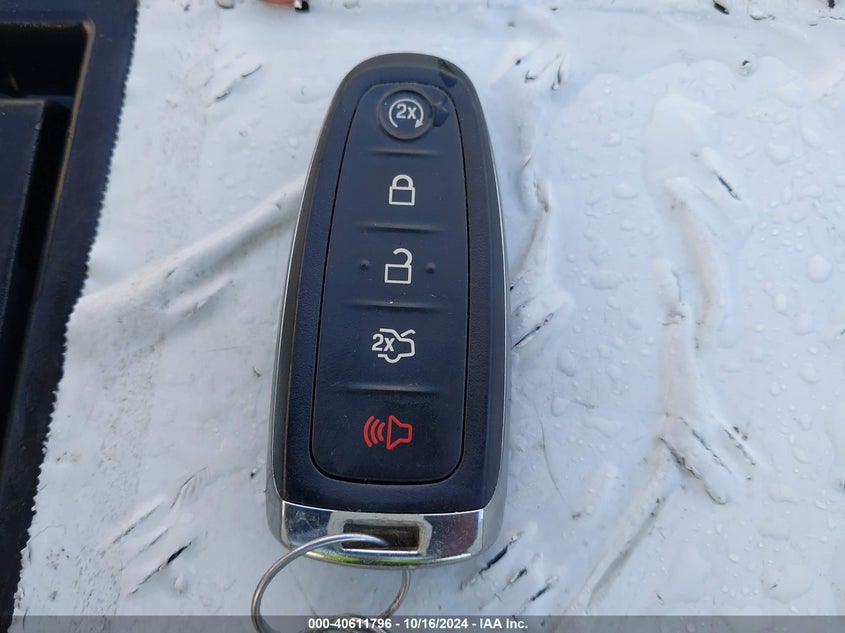 2019 Ford Escape Titanium VIN: 1FMCU9J95KUB39339 Lot: 40611796