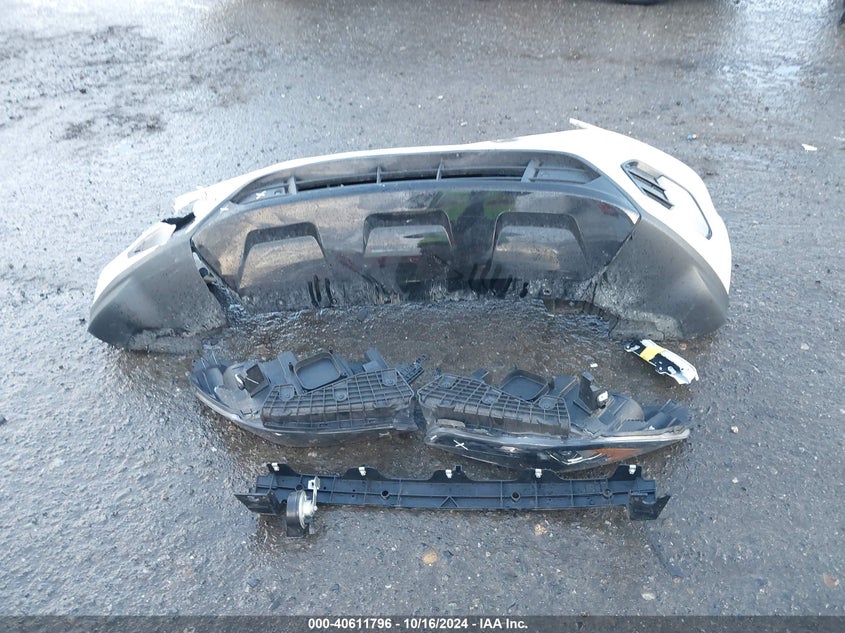 2019 Ford Escape Titanium VIN: 1FMCU9J95KUB39339 Lot: 40611796