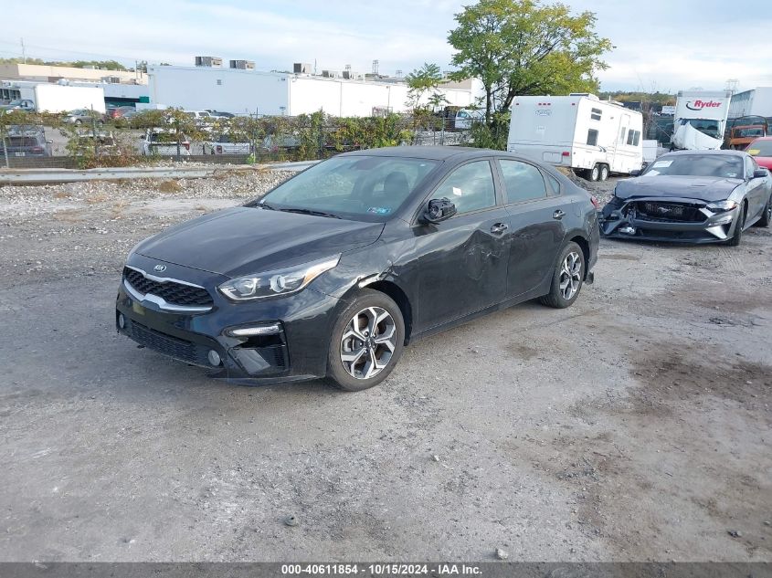 3KPF24AD0KE133798 2019 KIA FORTE - Image 2