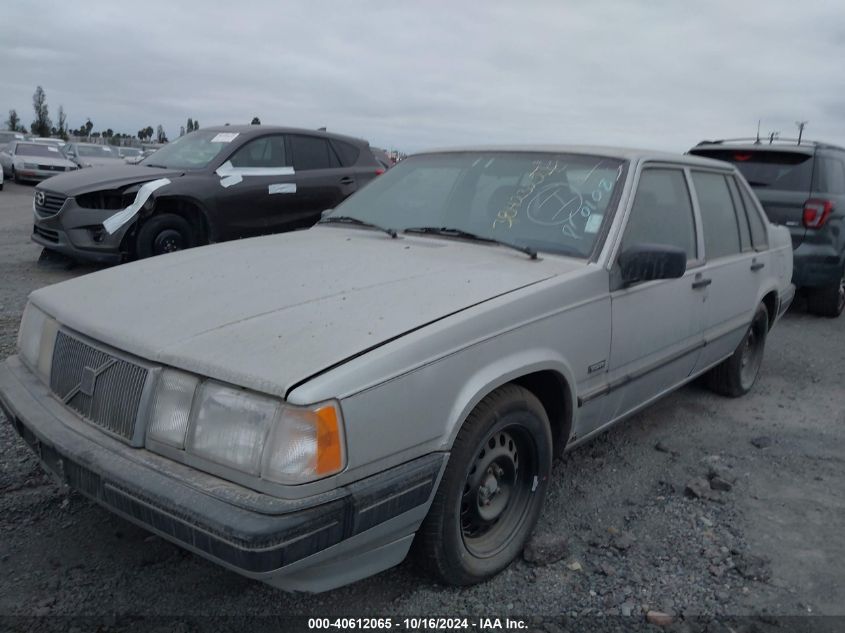 1992 Volvo 740 VIN: YV1FW8838N2354733 Lot: 40612065