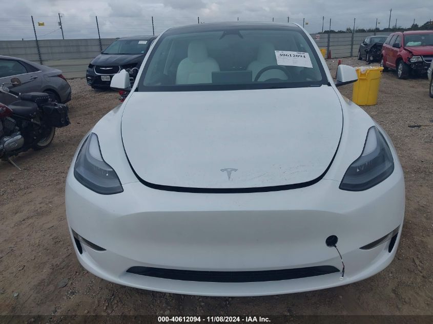 2024 Tesla Model Y Long Range Dual Motor All-Wheel Drive VIN: 7SAYGDEE6RA313983 Lot: 40612094