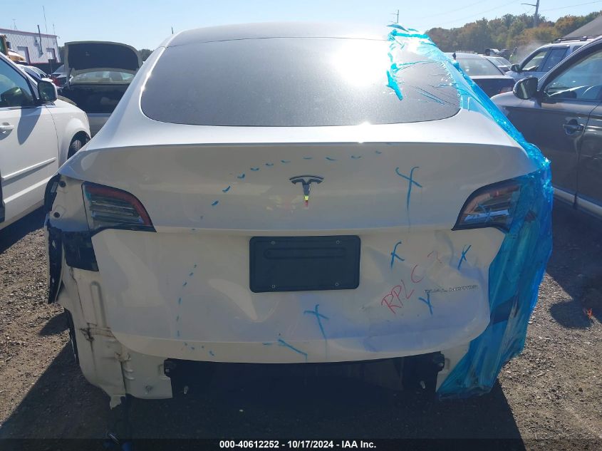 2021 Tesla Model Y Long Range Dual Motor All-Wheel Drive VIN: 5YJYGDEE6MF118121 Lot: 40612252