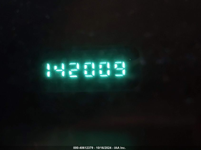 2000 Dodge Durango VIN: 1B4HR28ZXYF229346 Lot: 40612379