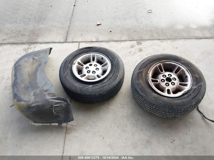 2000 Dodge Durango VIN: 1B4HR28ZXYF229346 Lot: 40612379