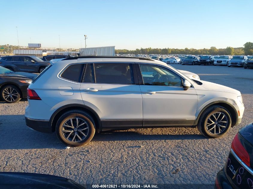 2018 Volkswagen Tiguan 2.0T Se/2.0T Sel VIN: 3VV3B7AXXJM190854 Lot: 40612621