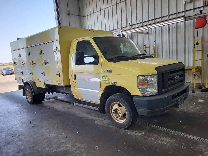 2018 Ford Econoline E450 Super Duty Cutwy Van VIN: 1FDXE4FS4JDC18934 Lot: 40612830