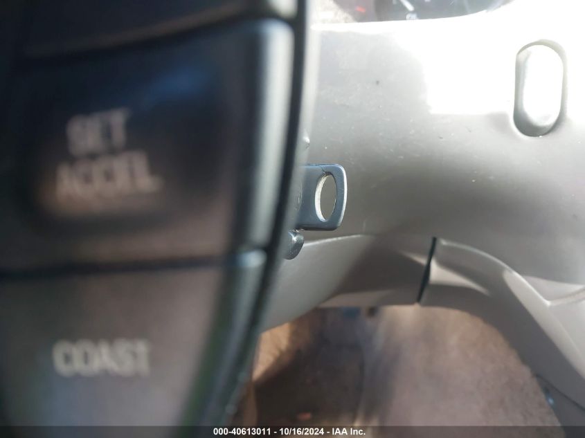 1996 Ford Thunderbird Lx VIN: 1FALP6241TH165840 Lot: 40613011