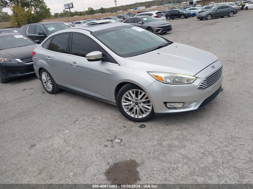 FORD FOCUS TITANIUM 2017